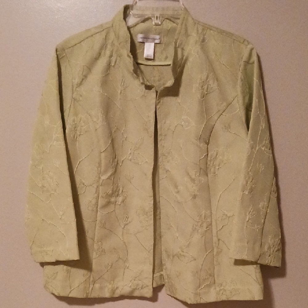 Christopher & Banks Floral Textured Jacket in Light Green